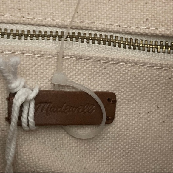 NWT Madewell Canvas Transport Convertible Crossbody - Picture 13 of 13